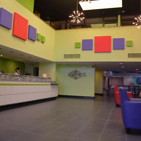 Grand Hotel Orlando At Universal Blvd - Shuttle To Theme Parks Екстер'єр фото